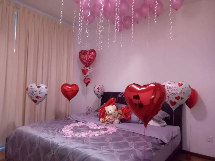 How to decorate bedroom with love symbol balloons