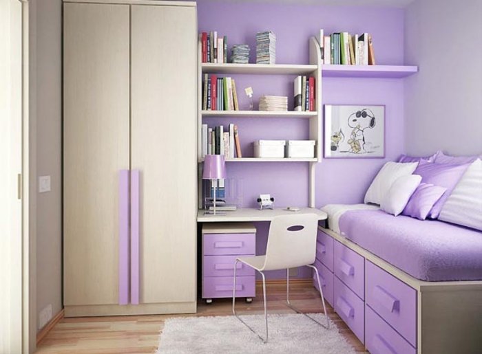 Purple bedroom walls decorate