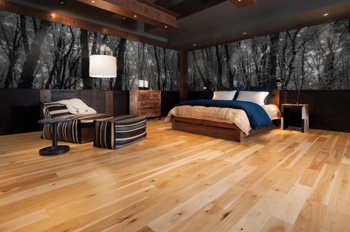 Bedroom flooring floor wooden wood white oak ideas floors golden wall inspirations rustic interior cabinets lamp unique door house