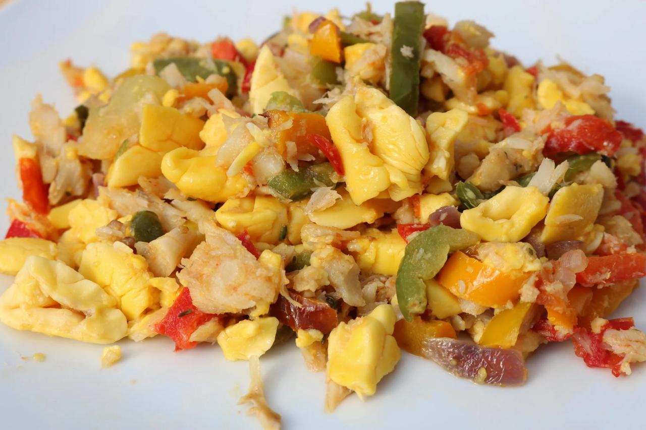 How to cook ackee and saltfish caribbean style