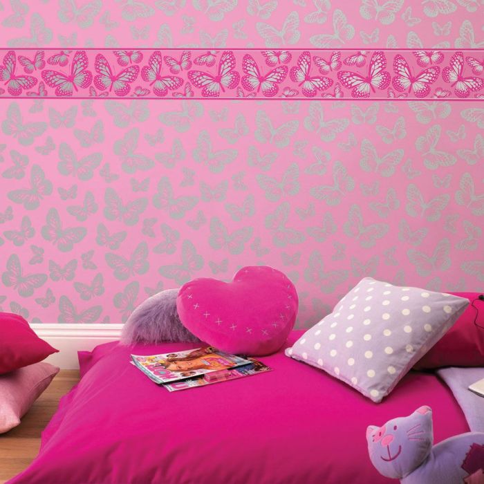 How to decorate room with border wallpaper