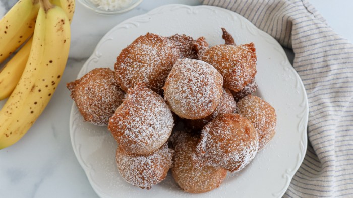 Banana fritters pisang